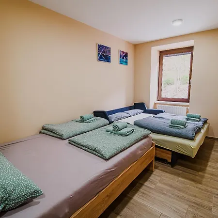 Lela With Sauna Апартаменты Краньска Гора