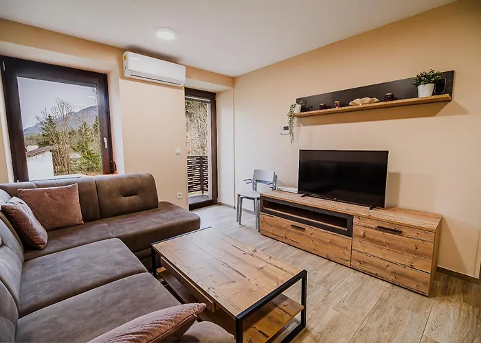 Lela With Sauna Apartma