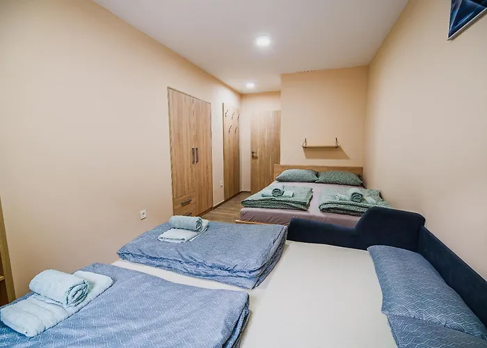 Lela With Sauna Apartma *